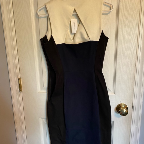 Banana Republic NWT dress size 4 - Picture 8 of 8